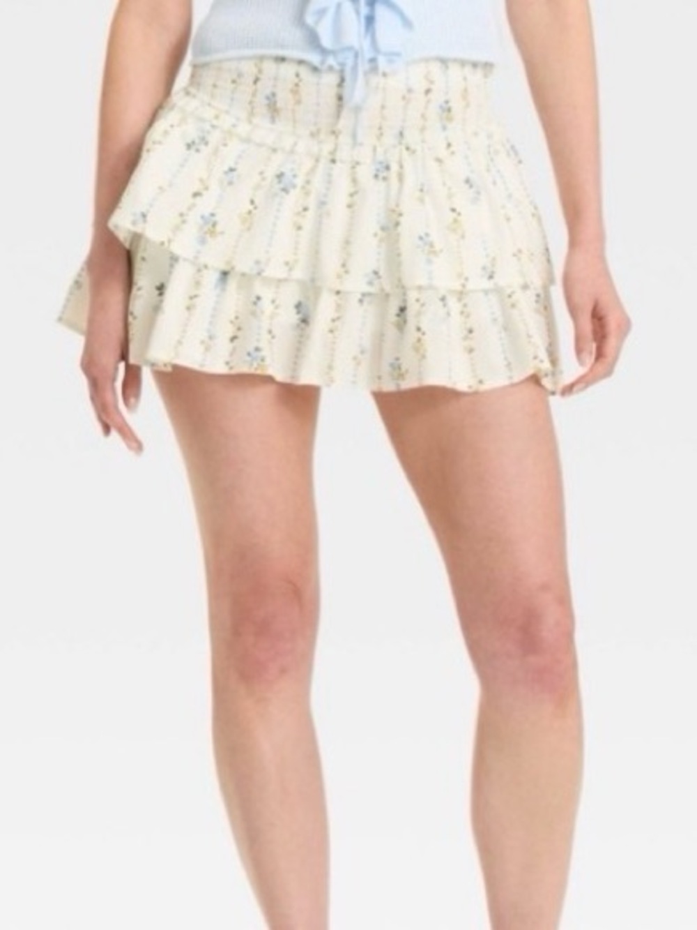 Wild Fable size Small white floral skort ruffled tiered mini skirt skorts